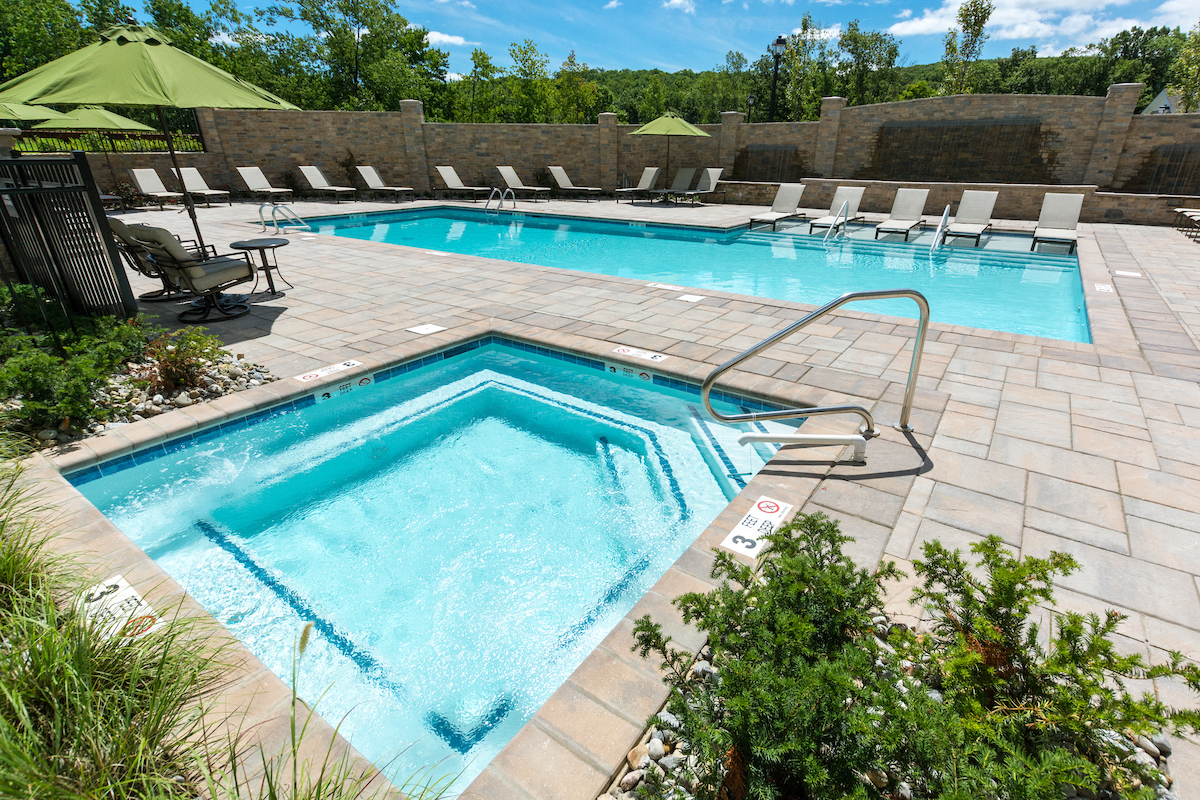 Woodmont West At Mt. Arlington Apartments, 100 Fieldstone Drive, Mount